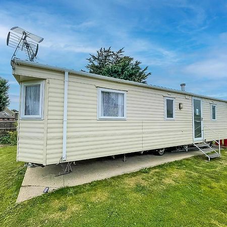 Great Caravan At Breydon Water Holiday Park, Ref 10086B Belton with Browston 外观 照片